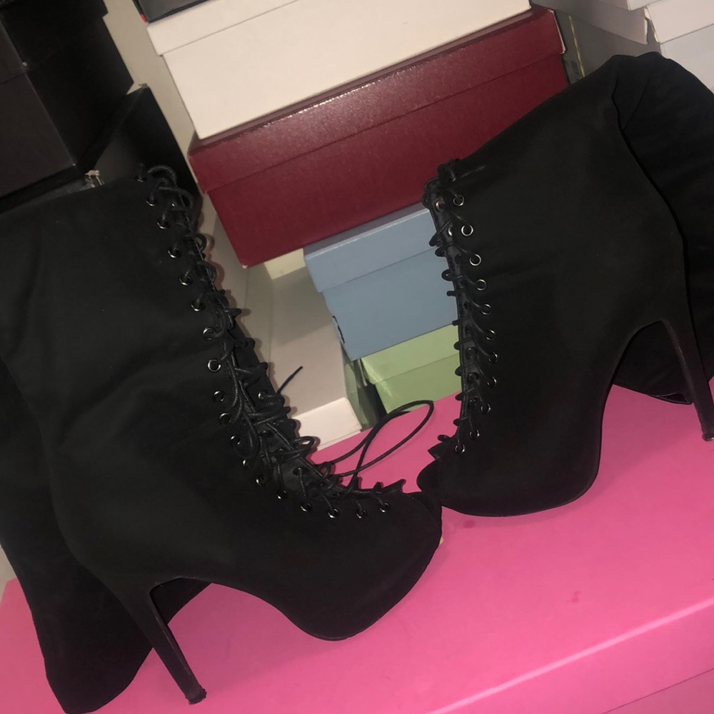 Women heels